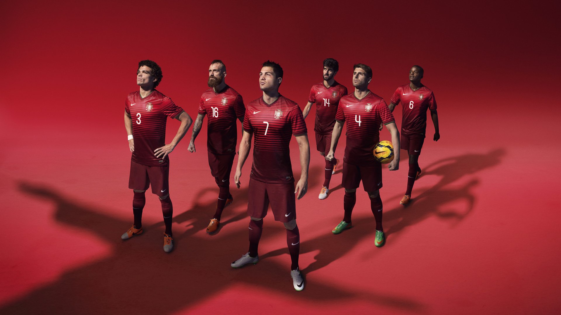 英超：切尔西3-2险胜伯恩茅斯，哈弗茨关键破门，英超切尔西足球俱乐部